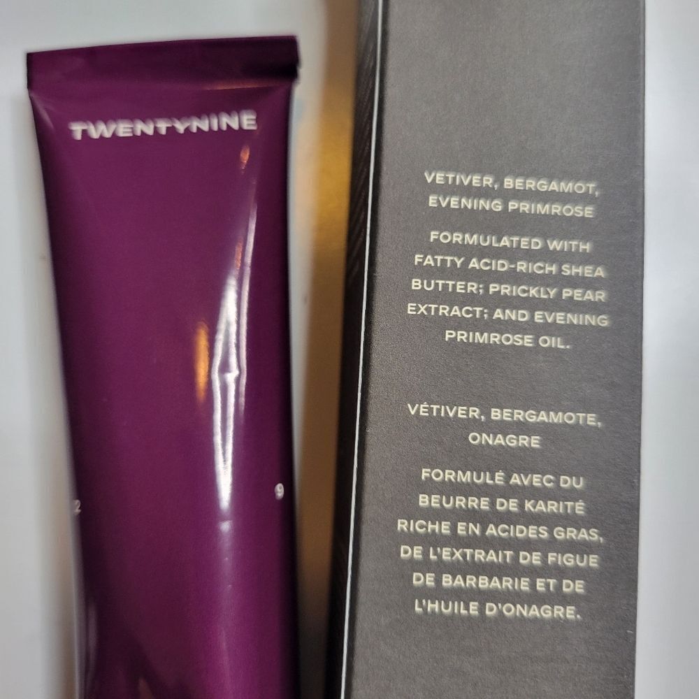 NEW 3.4 oz MOONLIGHT MESA HAND CREAM TWENTYNINE PALMS SEALED TUBE IN BOX NWT